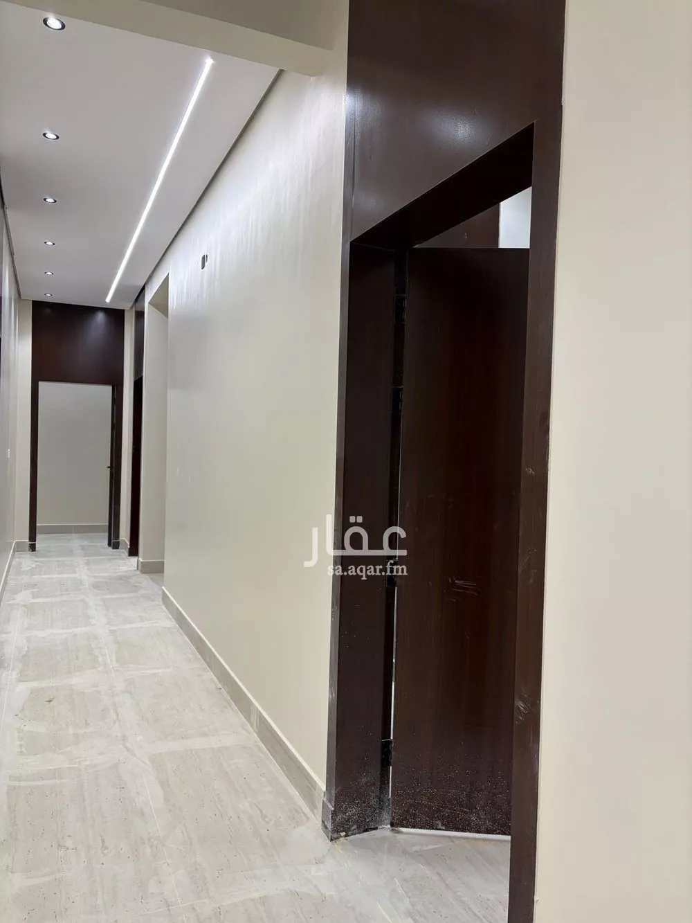 عقار 40 غرف في الخليج، الرياض 29