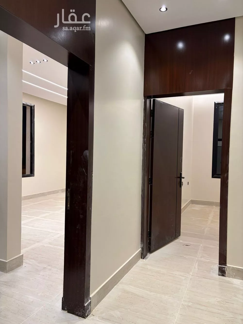 عقار 40 غرف في الخليج، الرياض 24