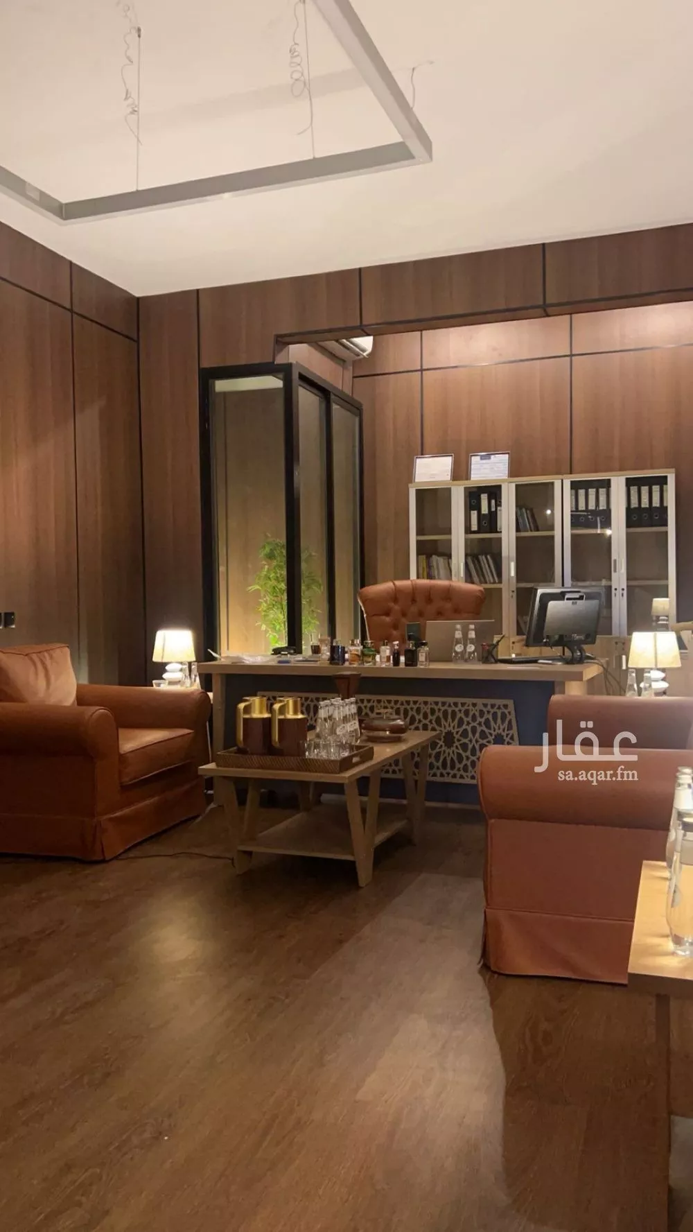 محل 690 م² في العزيزية 3