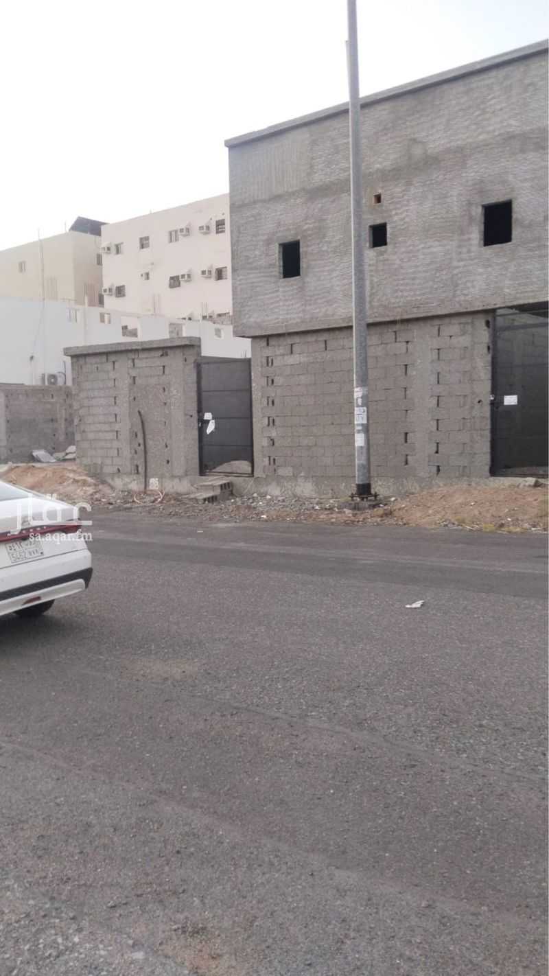 13 bedroom building in Taibah, Madinah 2
