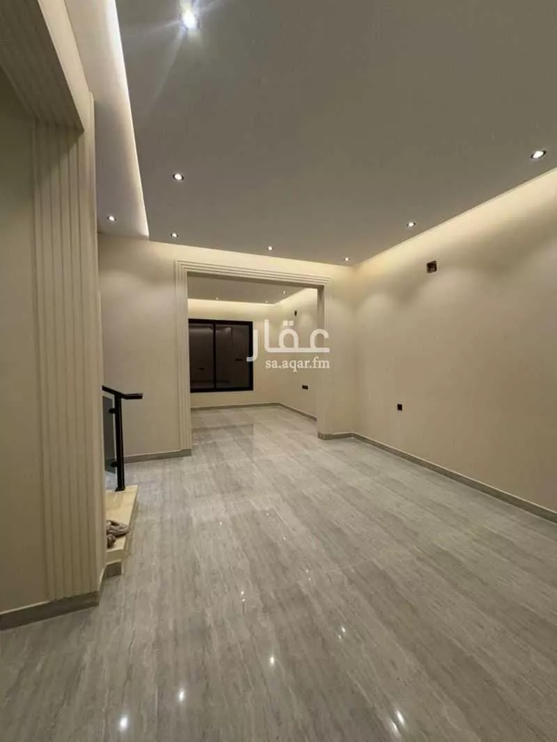 فيلا 15 غرف في العريجاء الغربية 4