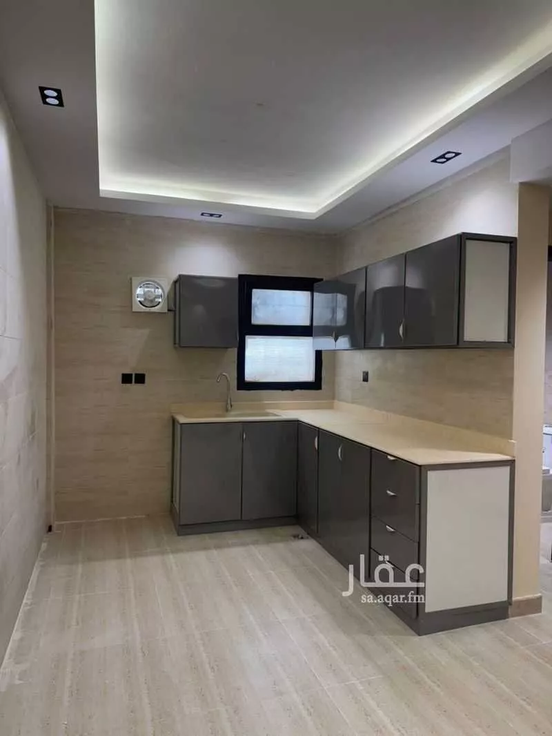 عمارة 440 م² في الملز 2