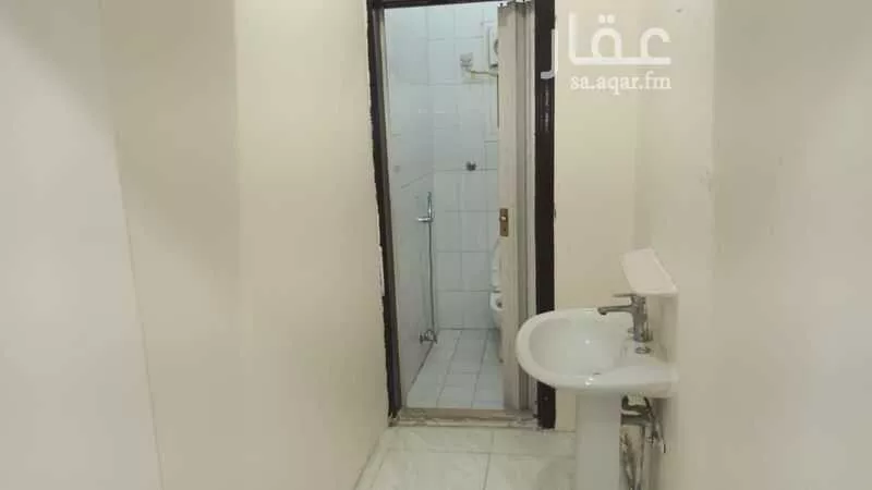 3 bedroom apartment in Al Malaz, Riyadh 8