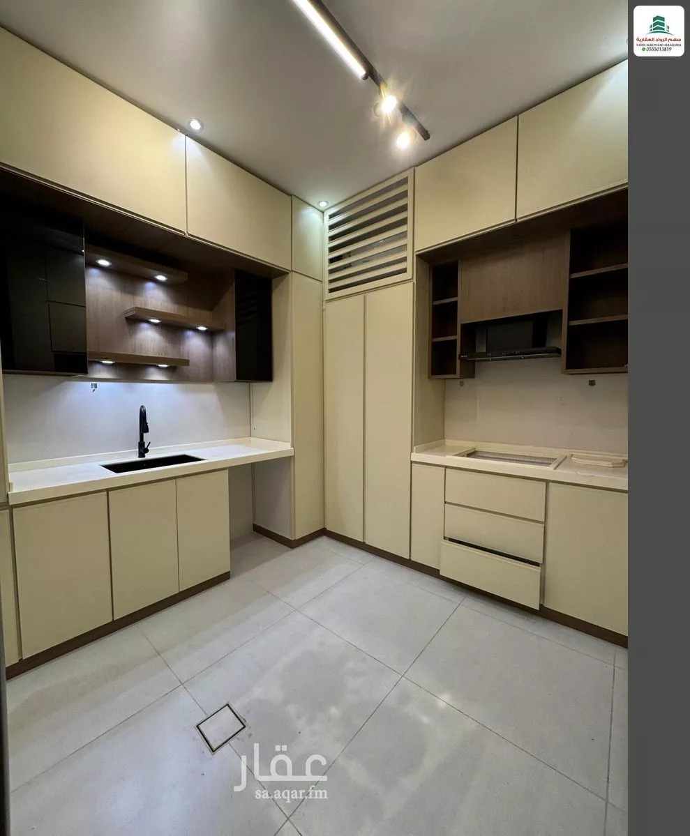 شقة 5 غرف في الصوارى 1