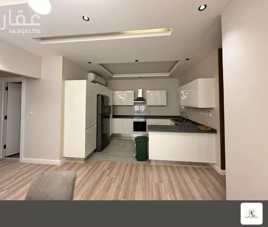3 bedroom floor in Al Aridh 1