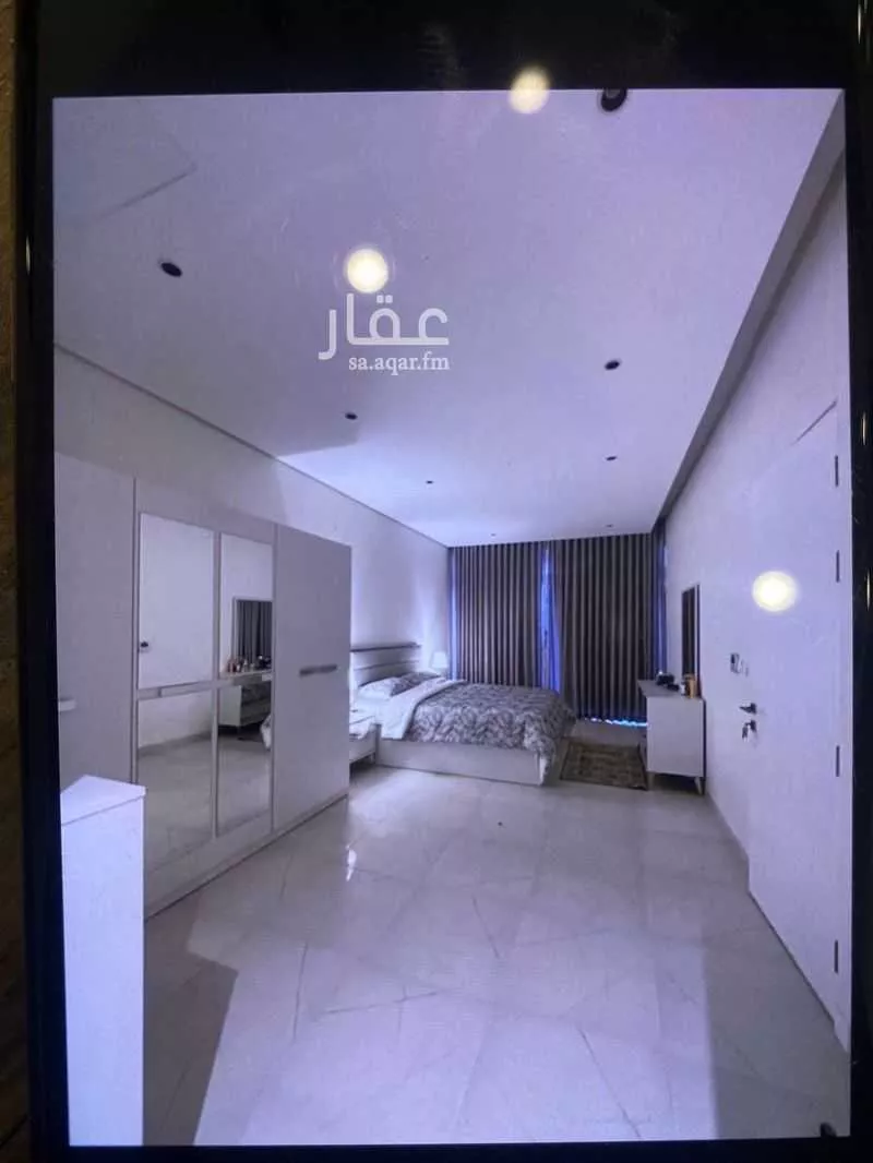 فيلا 8 غرف في النرجس 4