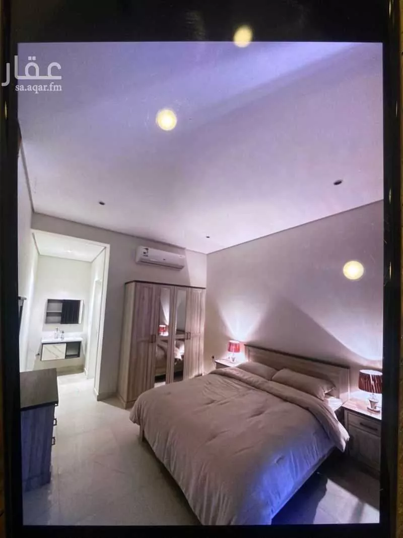 فيلا 8 غرف في النرجس 5