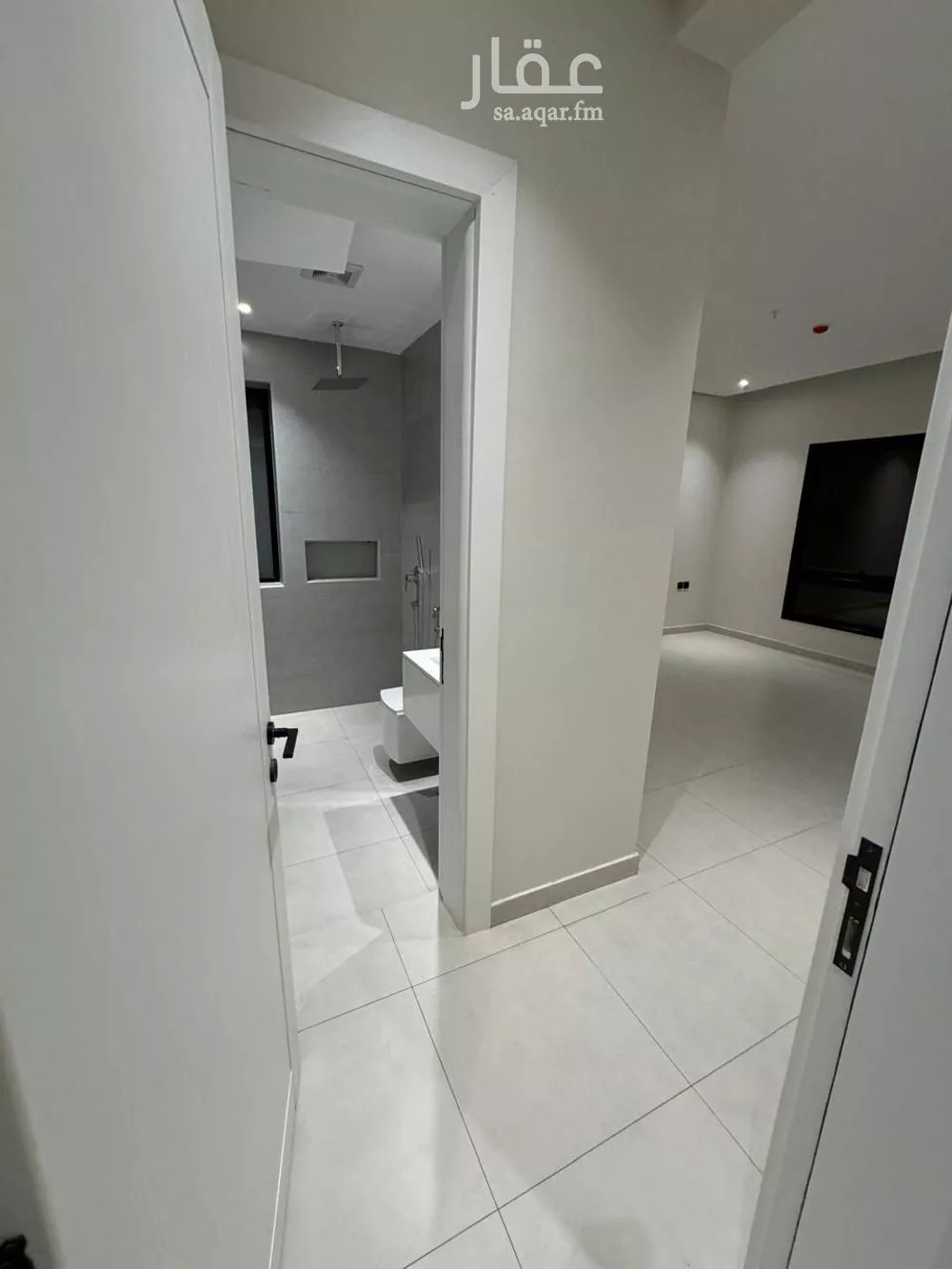 3 bedroom apartment in Al Bahr 5