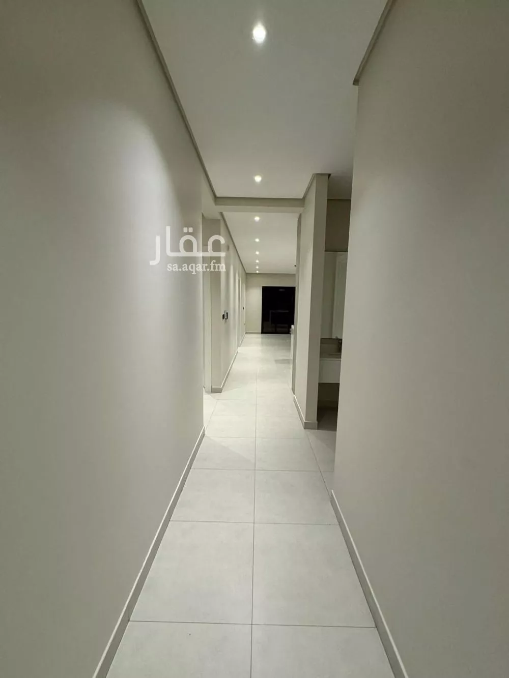 3 bedroom apartment in Al Bahr, Eastern Province 8