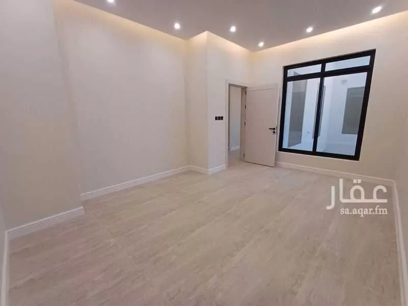 5 bedroom villa in Al Buhairah, Eastern Province 11