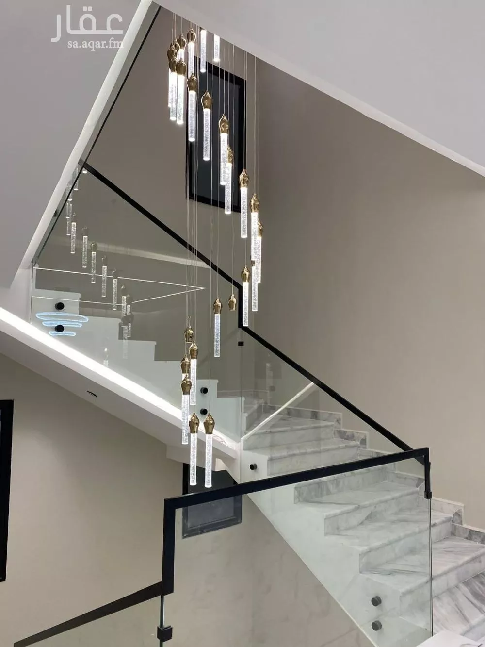 فيلا 6 غرف في اللؤلؤ 3