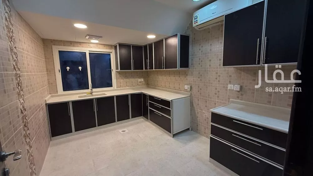 عمارة 194 م² في الدوحة الجنوبية 5