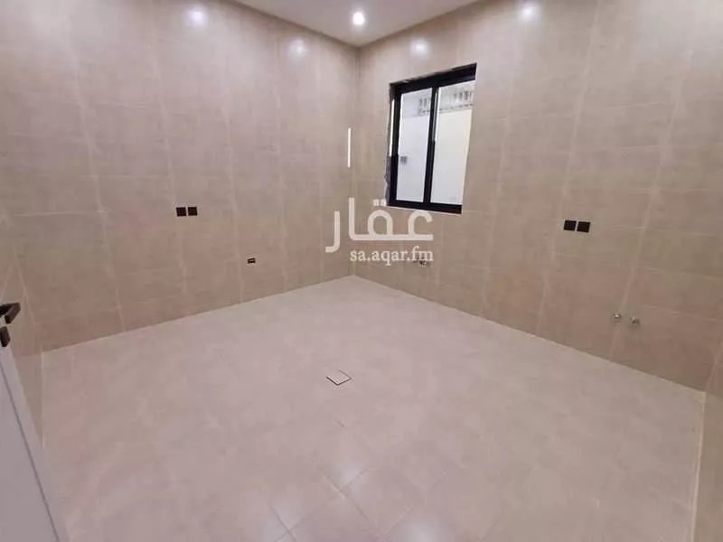 5 bedroom villa in Al Buhairah, Eastern Province 19