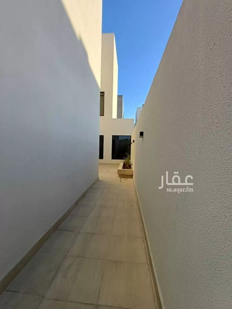 5 bedroom villa in Al Buhairah, Eastern Province 6