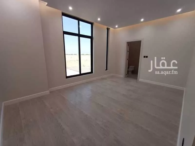 5 bedroom villa in Al Buhairah, Eastern Province 14