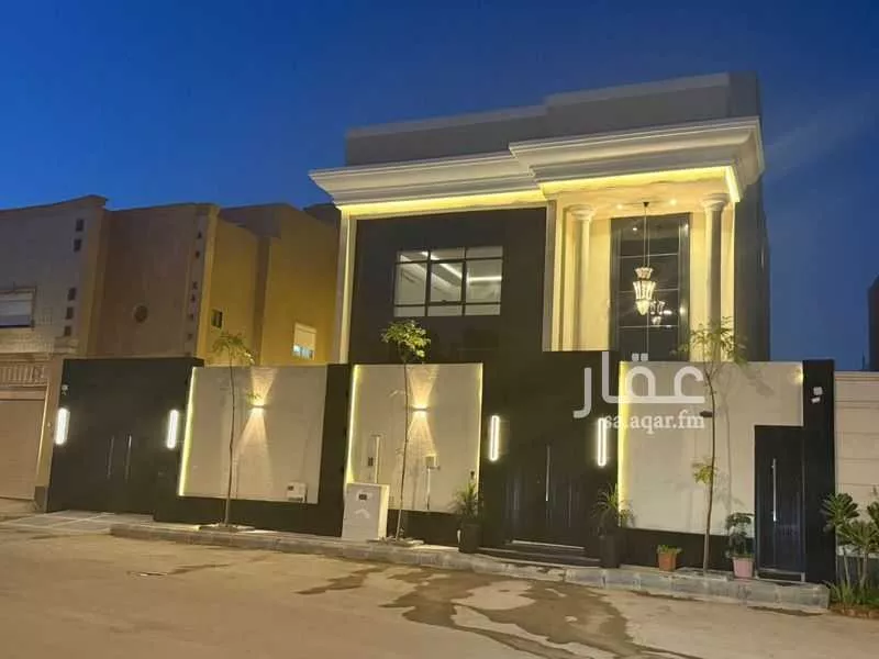 7 bedroom villa in Irqah 2