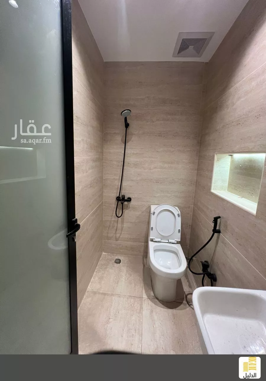 32 bedroom building in Al Rakah Ash Shamaliyah, Eastern Province 14