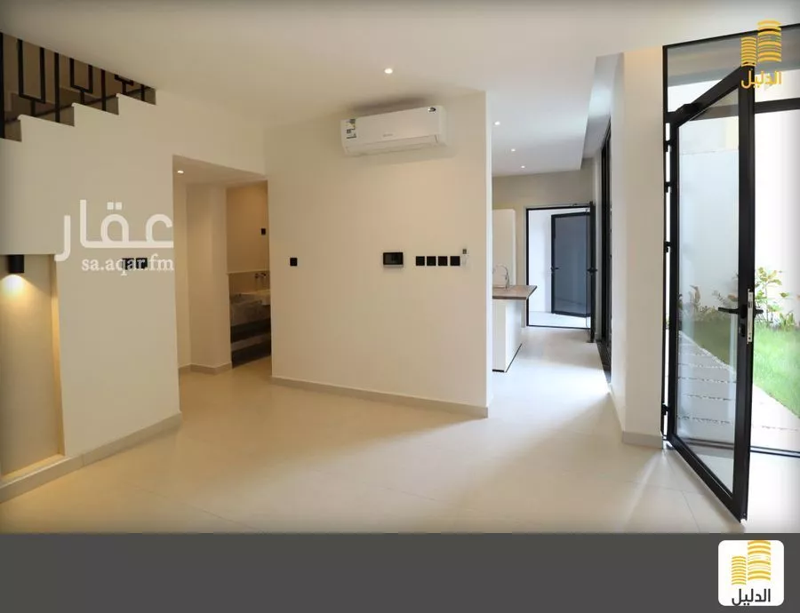 4 bedroom villa in Dahiat King Fahd, Eastern Province 11