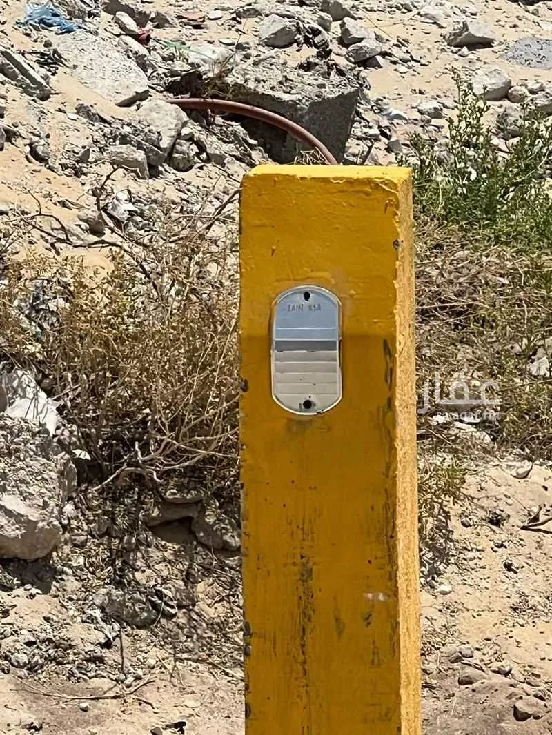 أرض 16143 م² في الهضبة 4