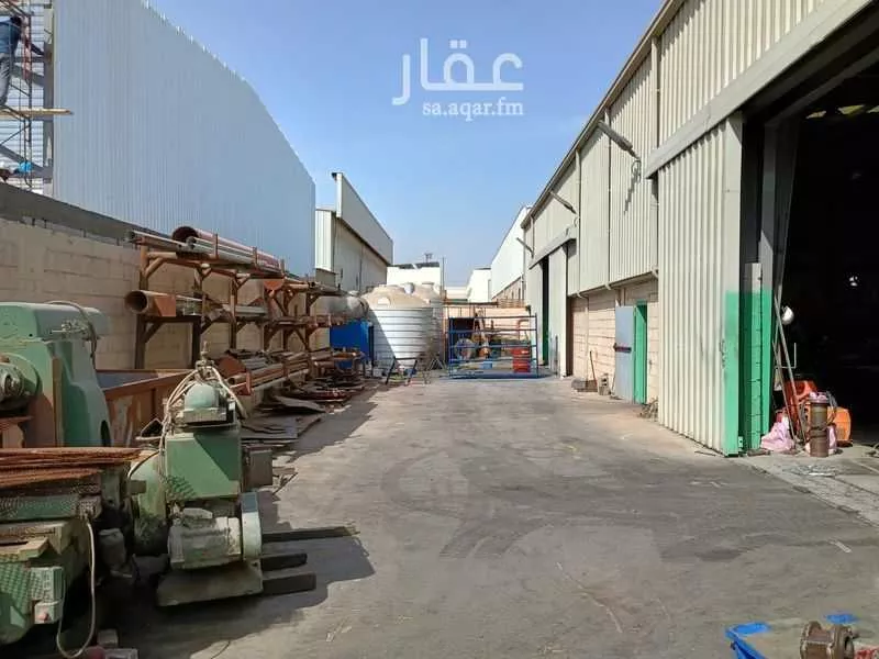 مستودع 2000 م² في المدينة الصناعية الثانية 5