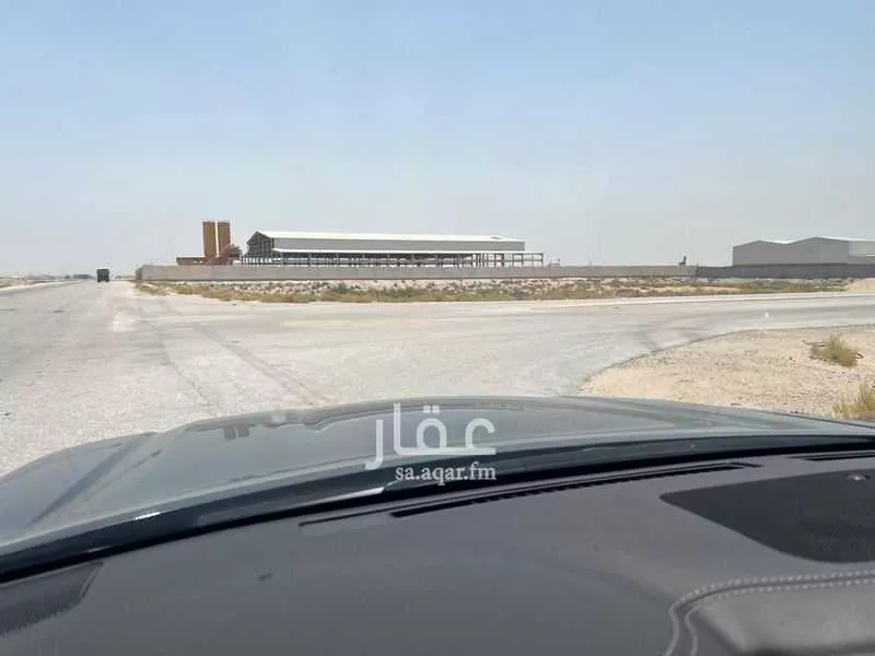 أرض 22471 م² في الهضبة 3