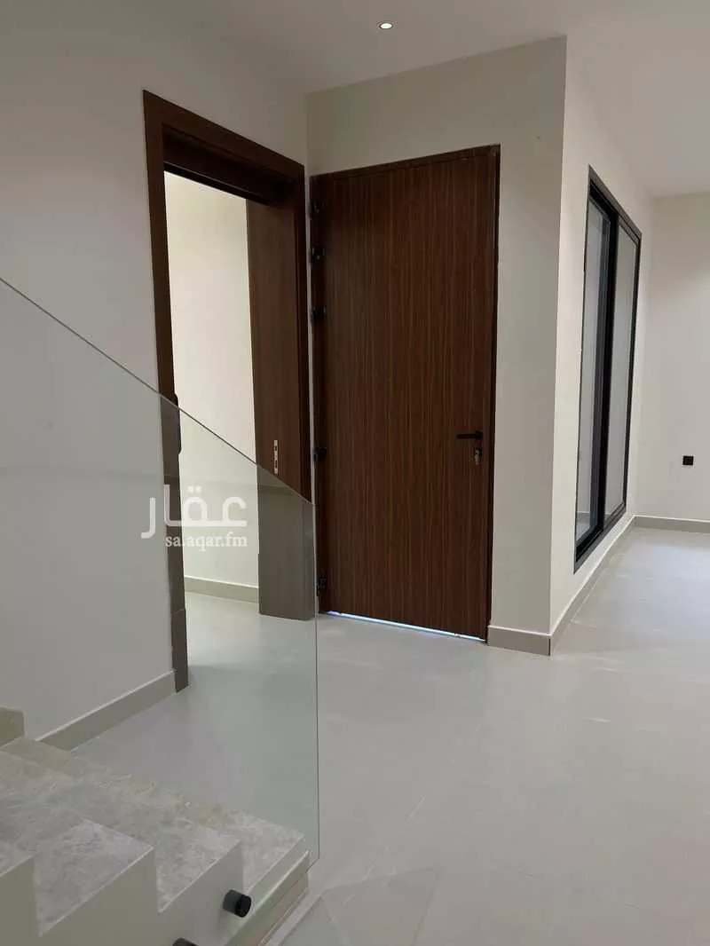 فيلا 8 غرف في الشعلة 5