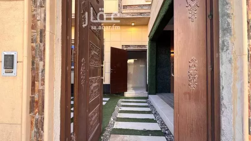 3 bedroom floor in Al Sahafah 2
