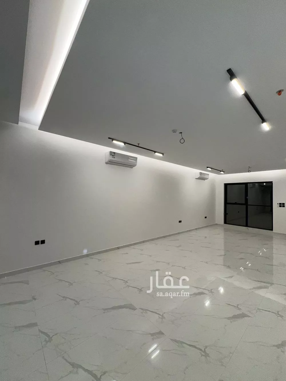 فيلا 4 غرف في النرجس 1