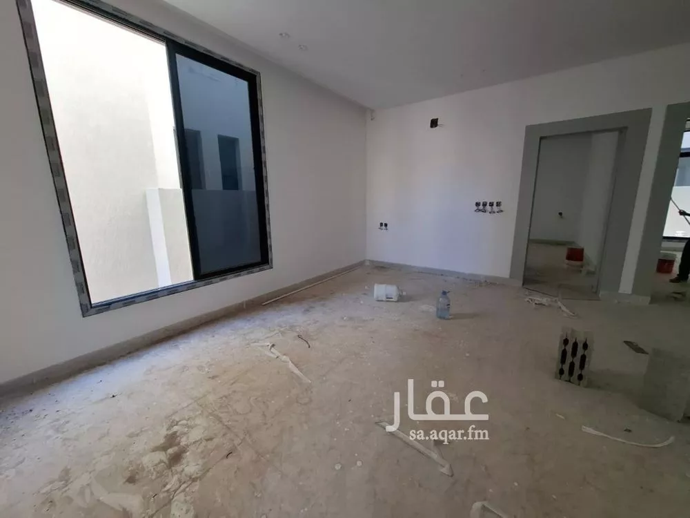 فيلا 5 غرف في النظيم 3