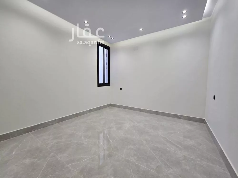 فيلا 6 غرف في الشرق 5