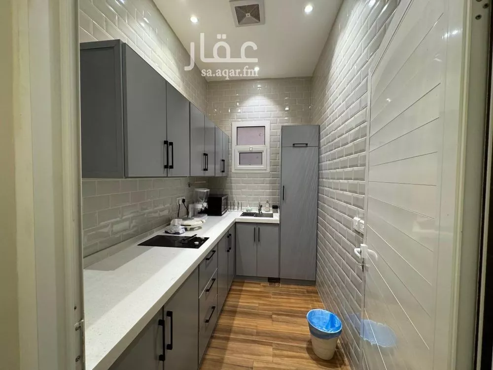 فيلا 6 غرف في المونسية 3