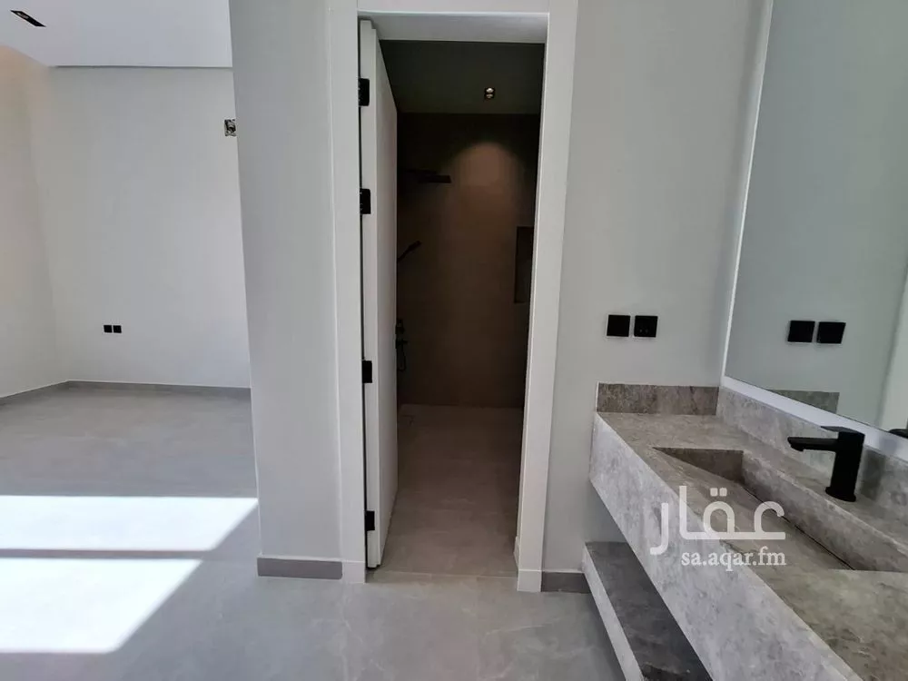 دور 4 غرف في النرجس 2