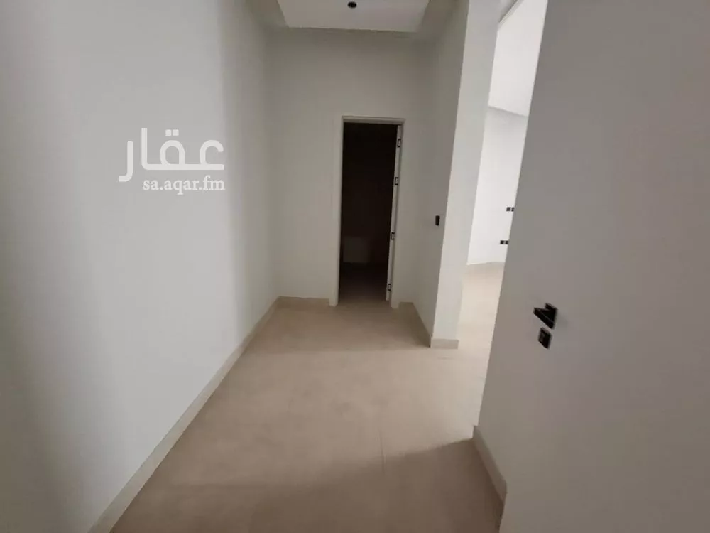 شقة 4 غرف في الرمال 3