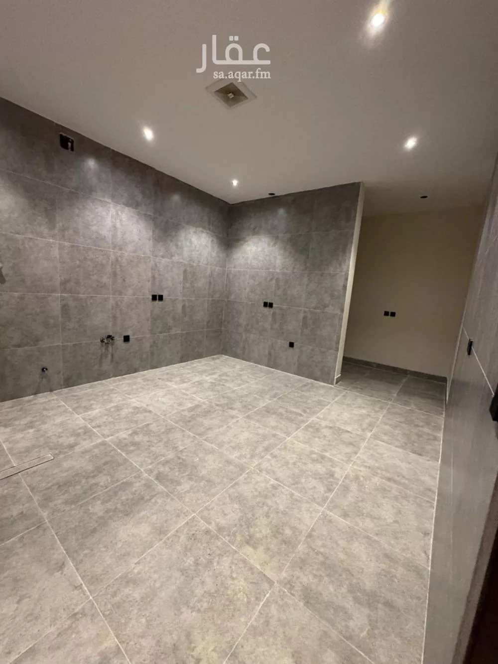 شقة 5 غرف في الجنادرية 3