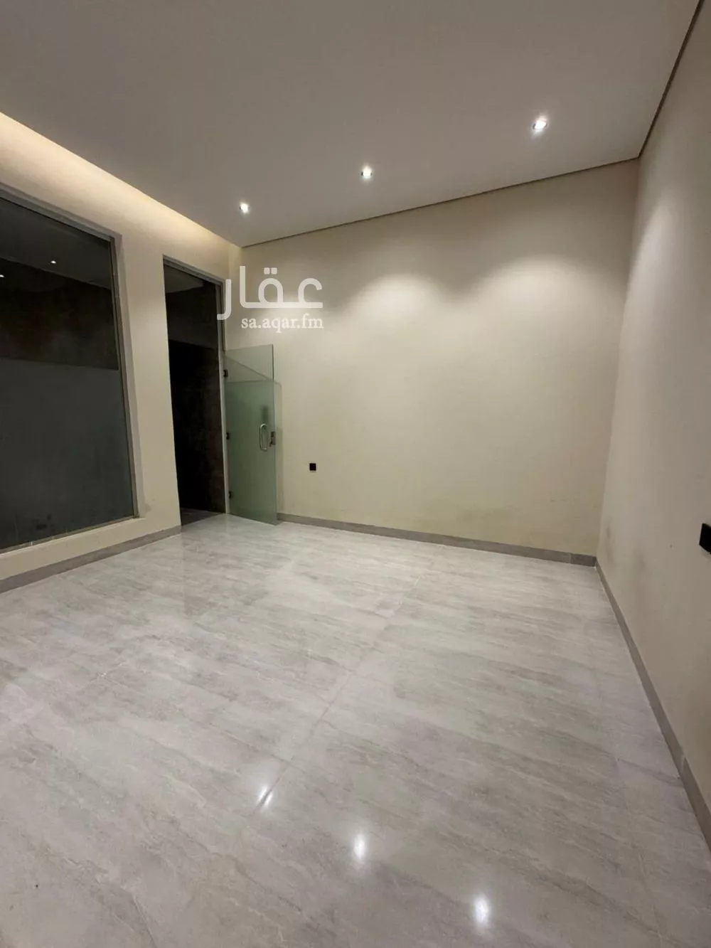 شقة 5 غرف في الجنادرية 5