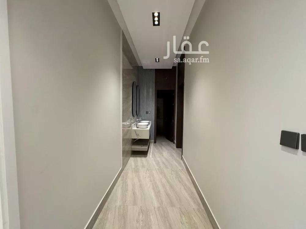 فيلا 5 غرف في الرمال 3