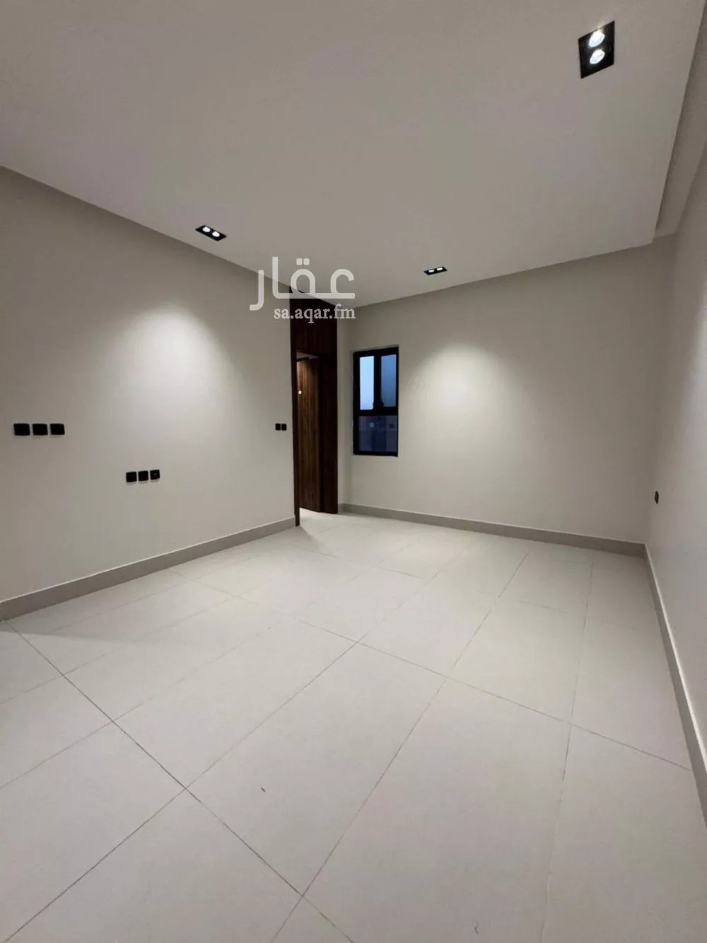 5 bedroom floor in Al Khaleej 2