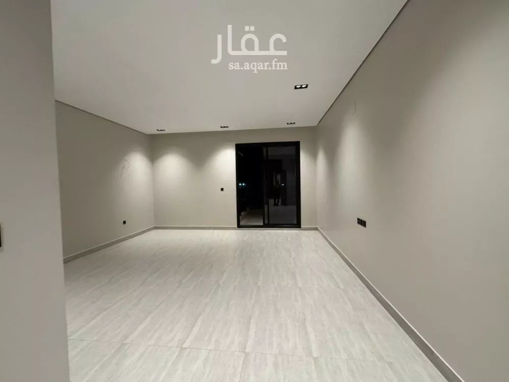 فيلا 5 غرف في الرمال 4