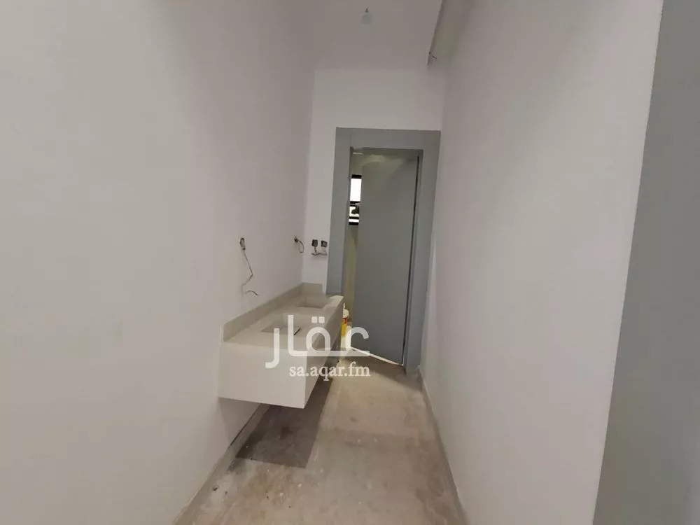 5 bedroom villa in An Nadhim 5