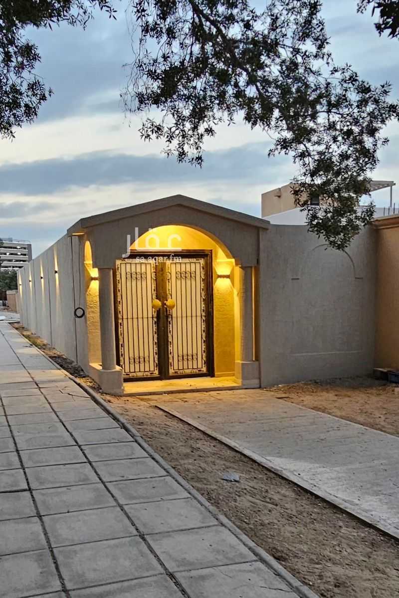 3 bedroom villa in Al Huwaylat, Eastern Province 4