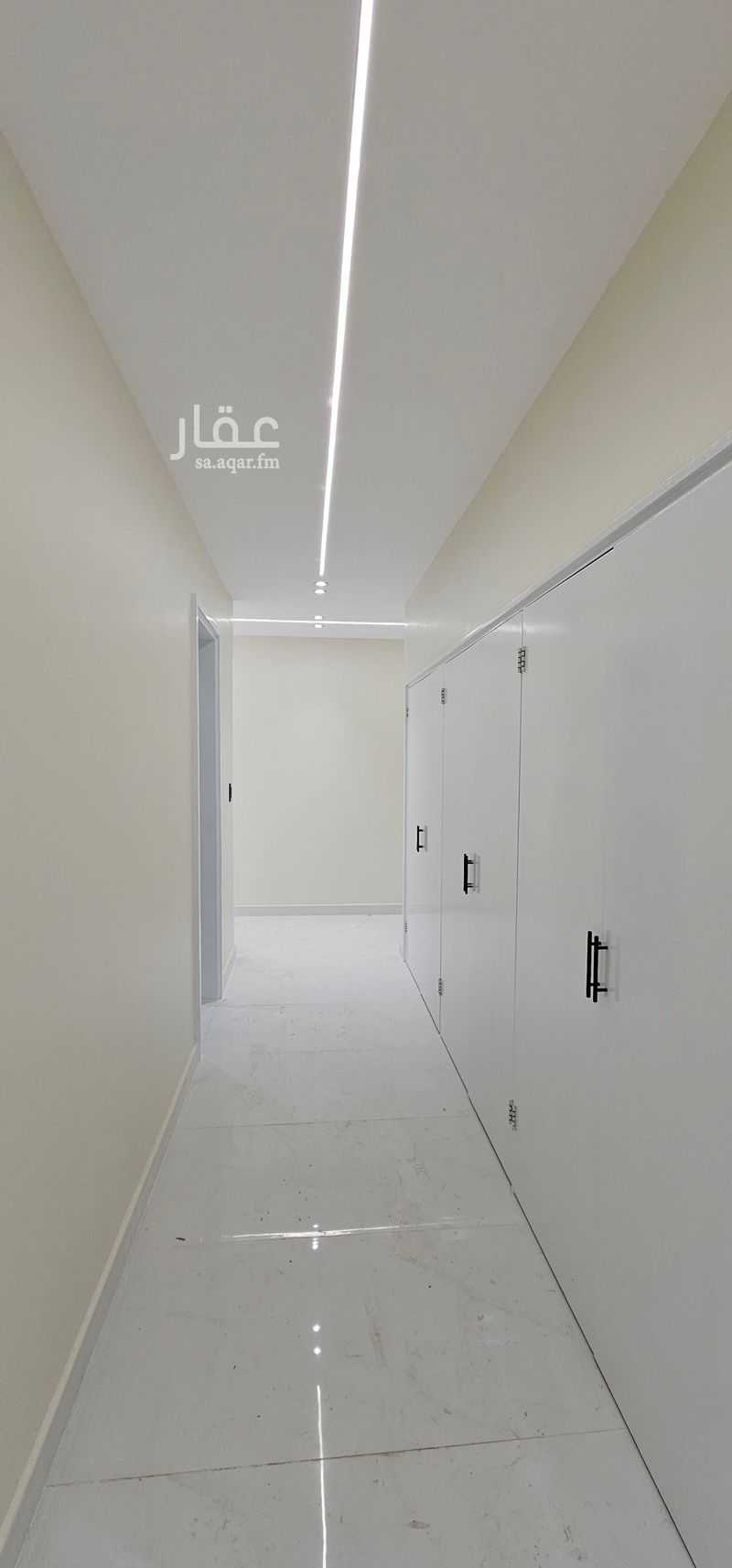 3 bedroom villa in Al Huwaylat, Eastern Province 5