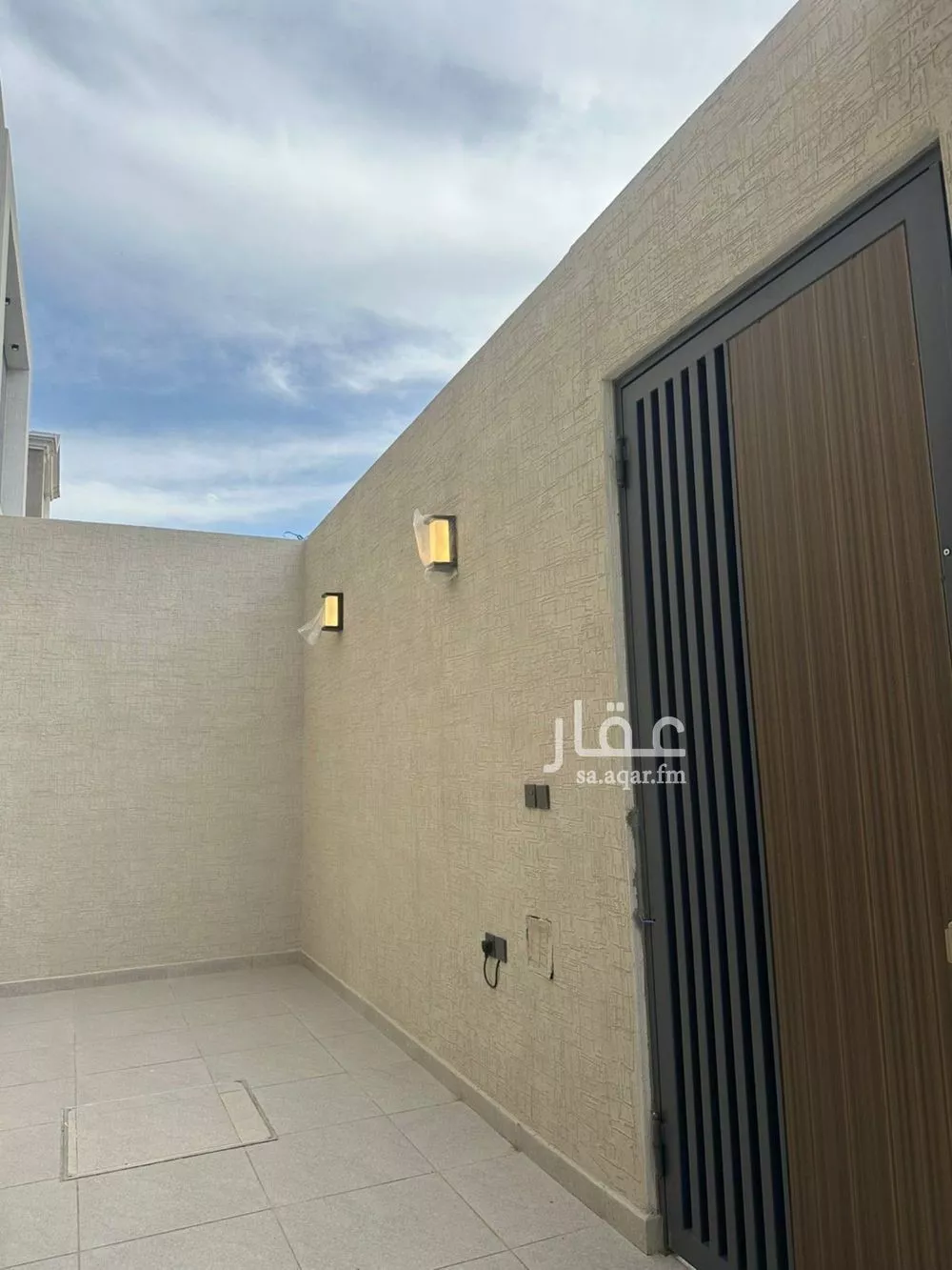 فيلا 6 غرف في الراكة الجنوبية 2