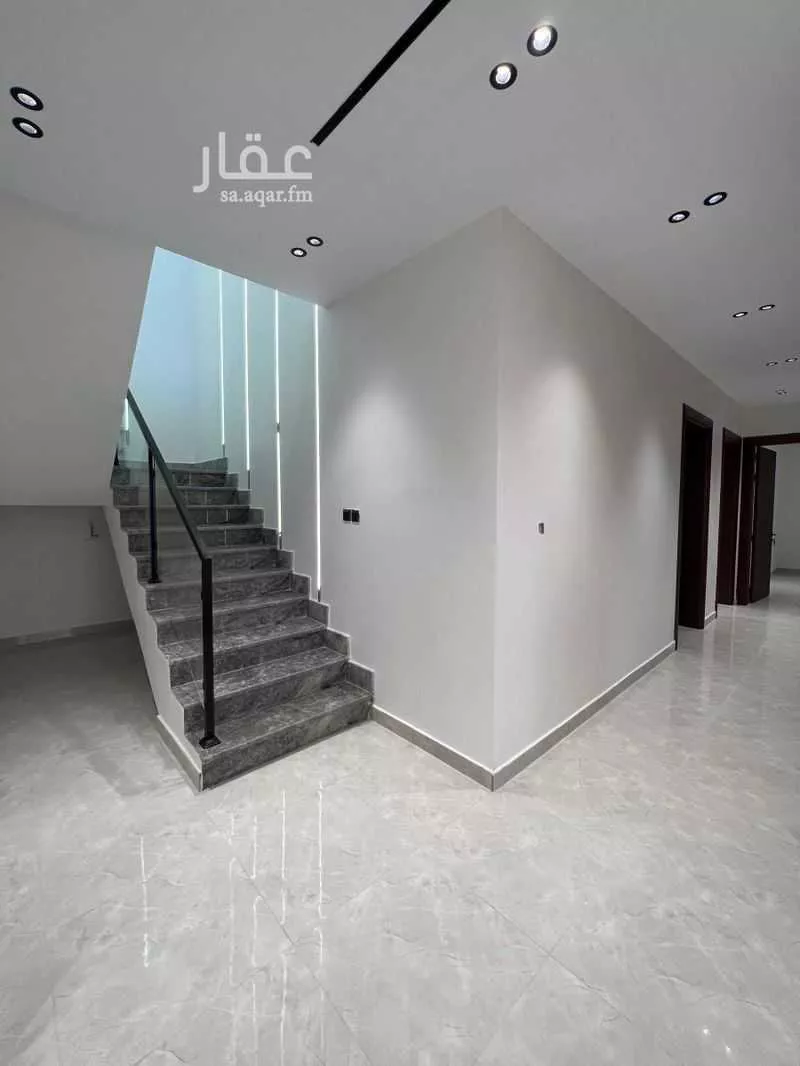 فيلا 15 غرف في الزمرد 3