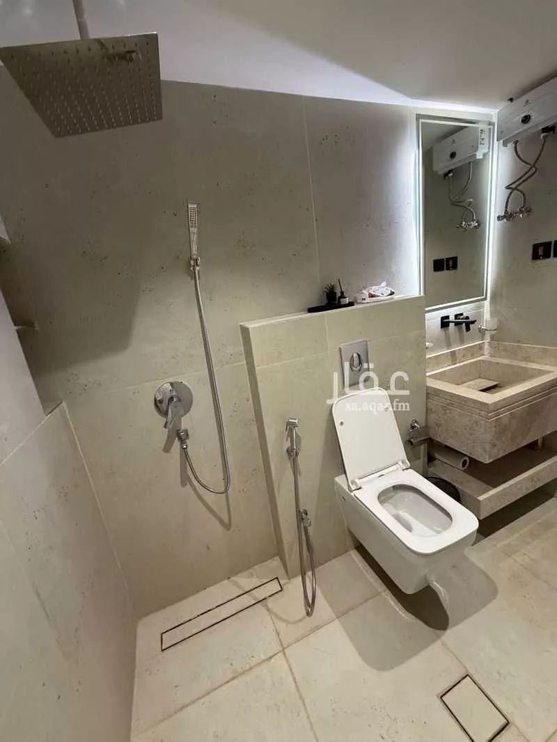 دور 1 غرف في المروج 5