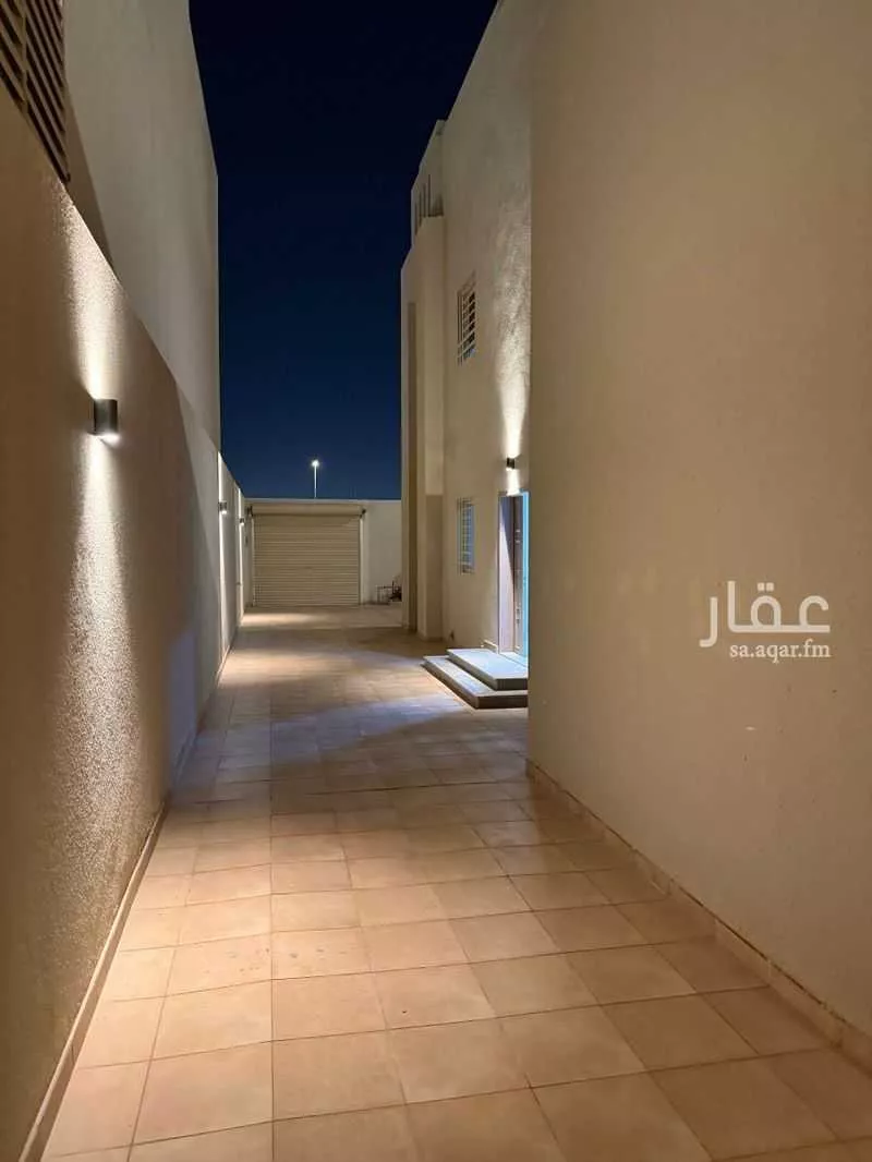 فيلا 6 غرف في الجنادرية 3