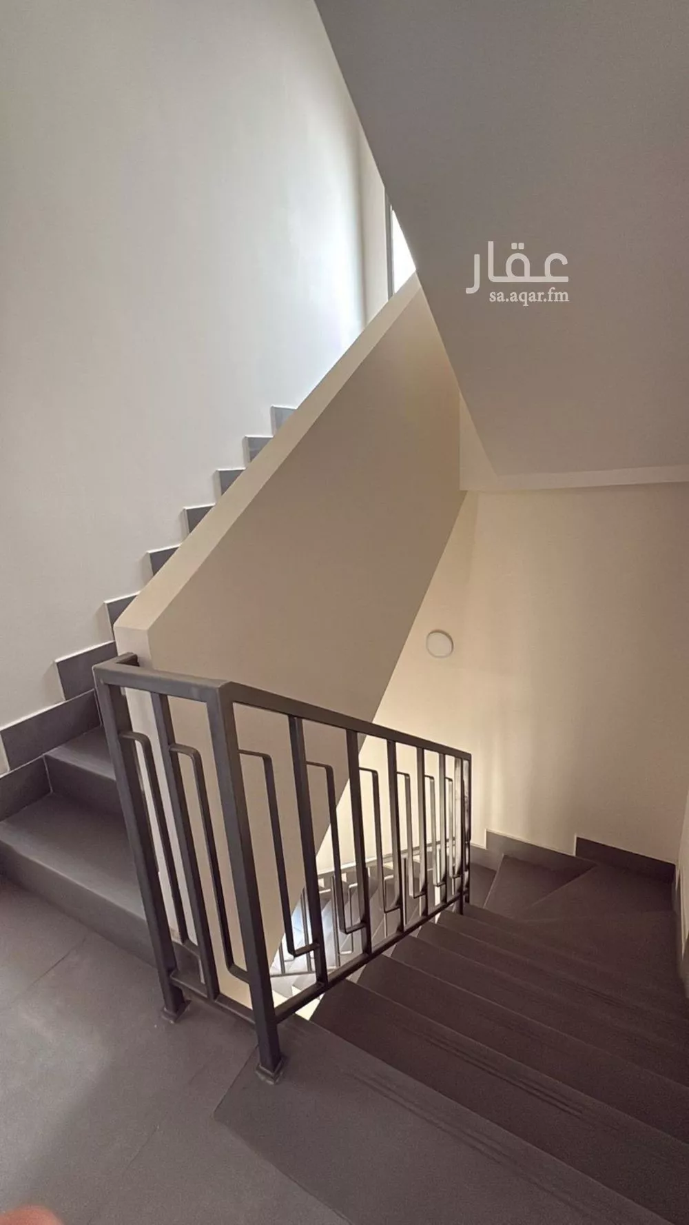 فيلا 4 غرف في الأمواج 4