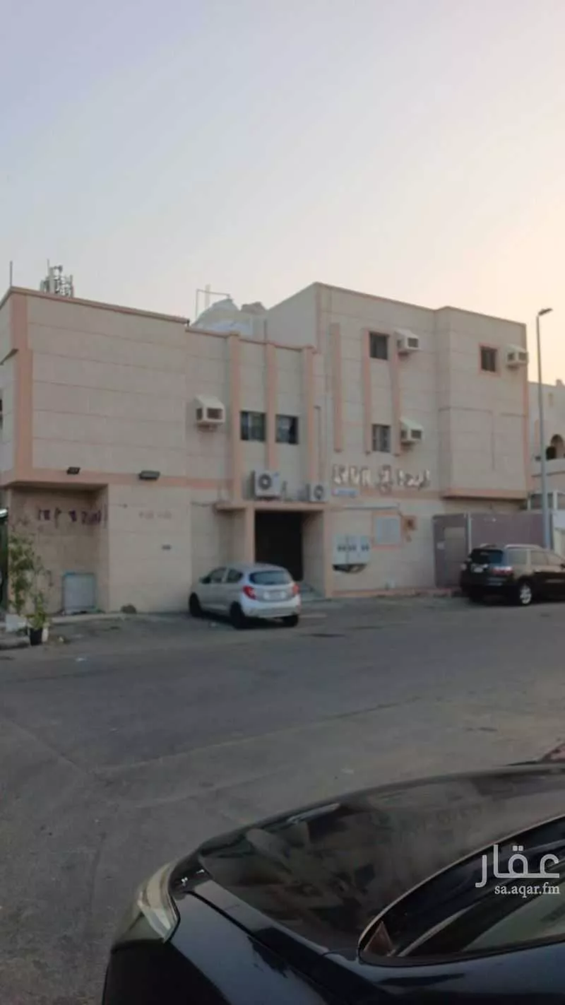 650 sqm building in Al Nahda 3