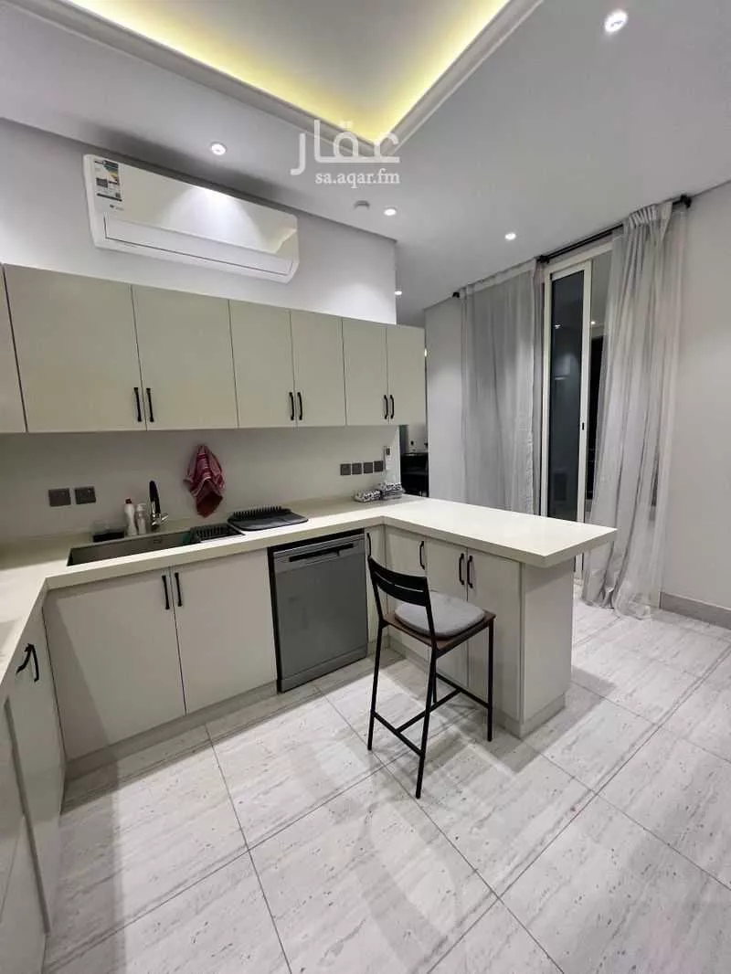 شقة 3 غرف في الملقا 3