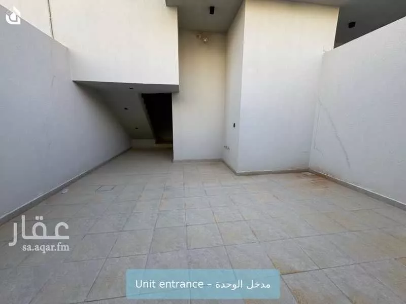 فيلا 3 غرف في الرمال 3