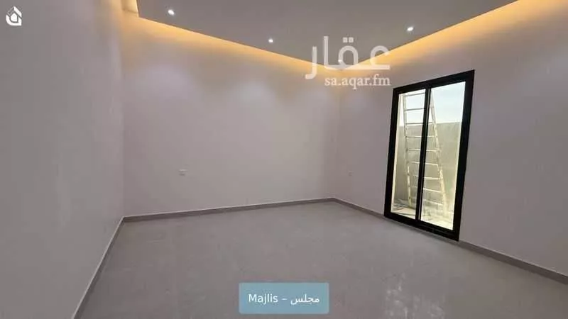 دور 3 غرف في العارض 3